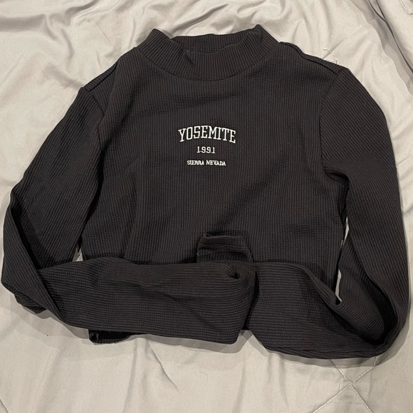 Bershka collegiate high neck crop top, NWT - Picture 8 of 10